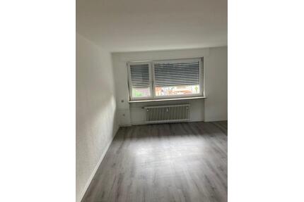 Schöne 3 Zimmer Wohnung für neue 2er oder 3er WG - Karlsruhe Innenstadt-Ost