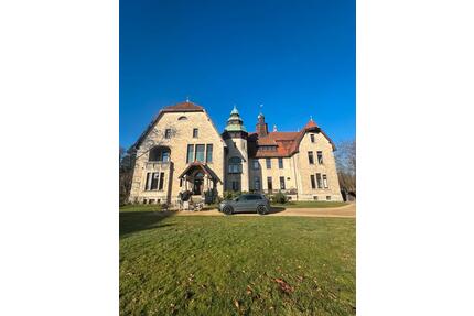 Großzügige 3-Zimmer Wohnung im Schloss - Ribbesbüttel