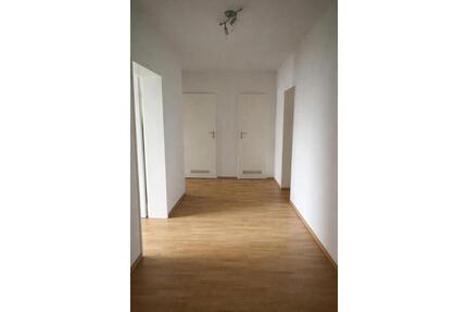 3-Zimmer Etagenwohnung - 881,00&nbsp;EUR Kaltmiete, ca.&nbsp; 69,00&nbsp;m&sup2; in Herzogenrath (PLZ: 52134)