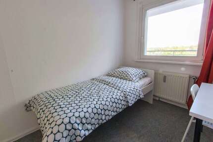 WG-Zimmer in Berlin 620,00 € 14 m²