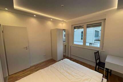 WG-Zimmer in Stuttgart 415,00 € 11 m²