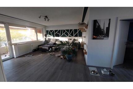 Geräumige 4- Zimmer Wohnung in Meckenheim-Merl, Top Lage!.