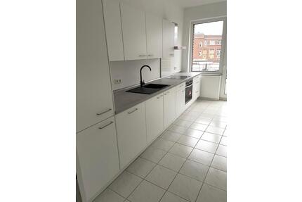 Attraktive 2-Zimmer Wohnung mit Einbauküche und Balkon im Herzen von Aachen