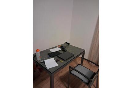 WG Zimmer ab 01.04 direkt am Hauptbahnhof mit Balkon - Ingolstadt Münchener Straße