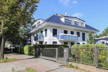 Bezugsfreie, helle 3 Zimmer Wohnung mit großer Dachterrasse, Stellplatz & Nähe S-Bahn - Glienicke/Nordbahn