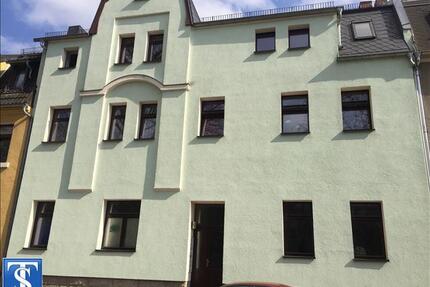 5 Zimmer DG Wohnung am Stadtrand von Treuen ab 01.06.2026 frei!!