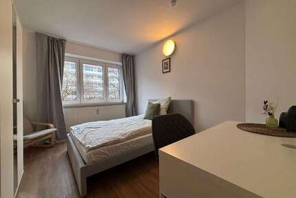 WG-Zimmer in München 850,00 € 15 m²