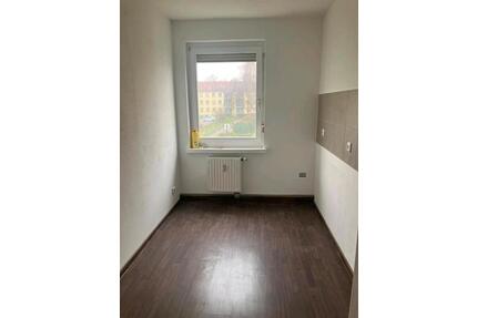 2-Zimmer Wohnung zu vermieten!! - Hohenmölsen