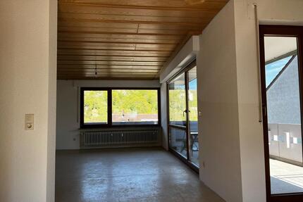 3,5 Zimmer Wohnung in Esslingen St. Bernhardt - Esslingen am Neckar Hegensberg