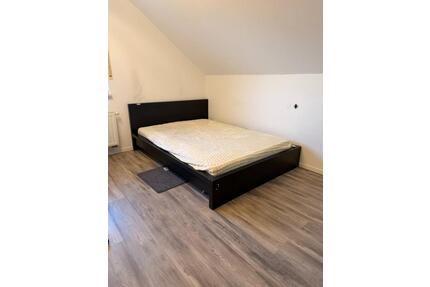 Möbliertes Zimmer in freundlicher 3-Personen-WG - Herzogenrath