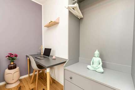 WG-Zimmer in Berlin 680,00 € 10 m²