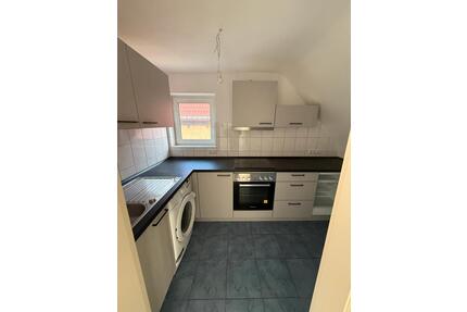 2 Zimmer Wohnung in Bad Cannstatt - Stuttgart