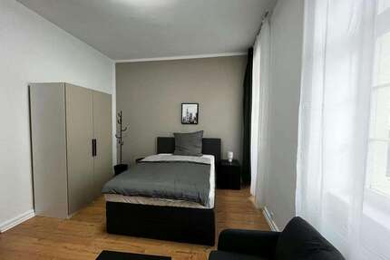 WG-Zimmer in Frankfurt am Main 705,00 € 19 m²