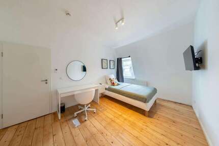 WG-Zimmer in Frankfurt am Main 630,00 € 14 m²