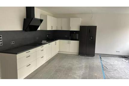 Großzügige WG in Koblenz-Moselweiß nach Sanierung – 4 Zimmer, Top