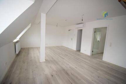 Möblierte 2 Zimmer Maisonette - 1.300,00&nbsp;EUR Kaltmiete, ca.&nbsp; 68,00&nbsp;m&sup2; in Köln (PLZ: 50767) Heimersdorf