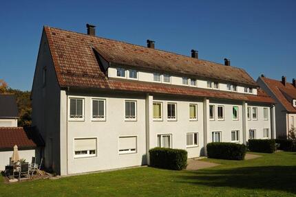 ** WOHNUNG ZUM VERLIEBEN ** renovierte 2-Zimmer Wohnung - Aalen