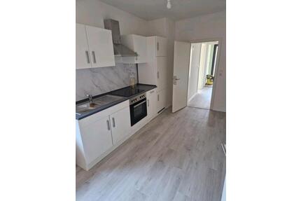 2 Zimmer Wohnung - 850,00&nbsp;EUR Kaltmiete, ca.&nbsp; 54,00&nbsp;m&sup2; in Esslingen am Neckar (PLZ: 73734) Pliensauvorstadt
