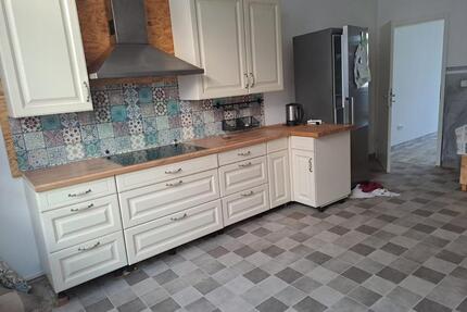 Geräumige 2-3 Zimmer Wohnung im Erdgeschoss - Bergen an der Dumme