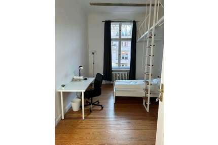 WG-Zimmer in Berlin 590,00 € 17 m²