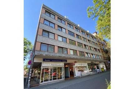 frisch modernisierte und zentral gelegene 3-Zimmer Wohnung im 2. OG mit Aufzug - Karlsruhe