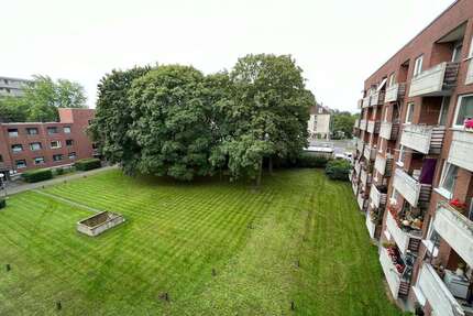 WG-Zimmer in Düsseldorf 619,00 € 10 m²
