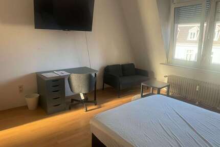 WG-Zimmer in Frankfurt am Main 675,00 € 23 m²