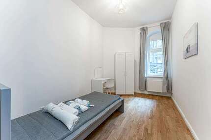 WG-Zimmer in Berlin 675,00 € 10 m²