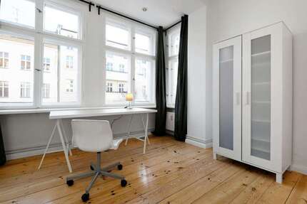 WG-Zimmer in Berlin 680,00 € 13 m²