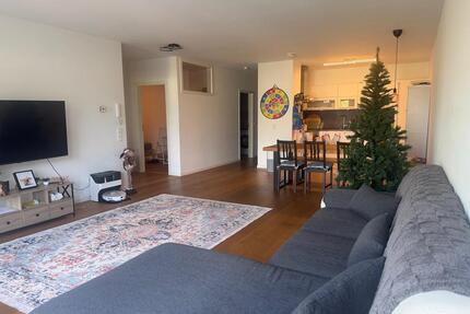 3 Zimmer Wohnung mit großer Terrasse und Einbauküche In Gießen