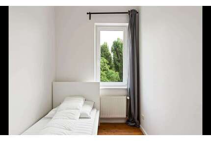 WG-Zimmer in Berlin 650,00 € 10 m²