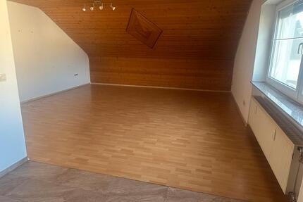3,5 Zimmer Wohnung - 800,00&nbsp;EUR Kaltmiete, ca.&nbsp; 85,00&nbsp;m&sup2; in Dauchingen (PLZ: 78083)