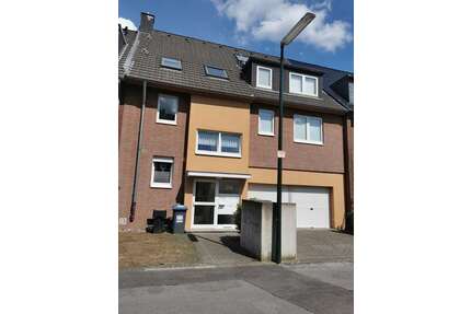 Wohnung zum Mieten in Düsseldorf 450,00 € 33 m²