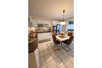 Helle 3-Zimmer Wohnung mit Balkon und Garage - Wuppertal Gemarkung Barmen