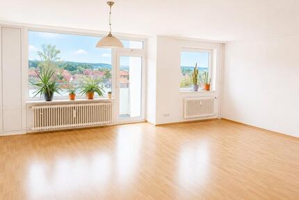 4 Zimmer - Küche - Bad - Gäste-WC - Balkon - Pkw-Stellplatz - Barsinghausen