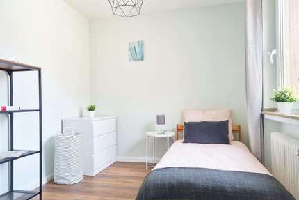 WG-Zimmer in Köln 529,00 € 10 m²