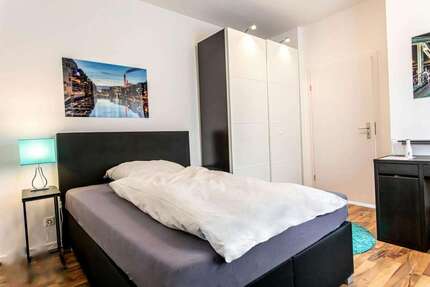 WG-Zimmer in Frankfurt am Main 650,00 € 18 m²