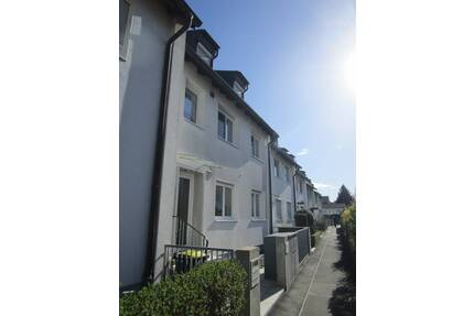 3-Zi. Whg. im 3-Familienhaus Nürnberg - West Wohnung mieten