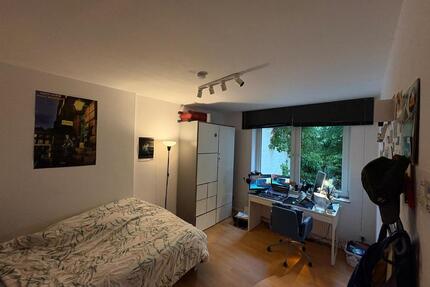 DRINGEND Gemütliches Zimmer in 2er-WG, 3-Zimmer-Wohnung mit Kelle - Aachen Aachen-Mitte