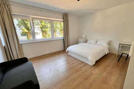 WG-Zimmer in Frankfurt am Main 799,00 € 18 m²