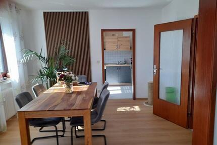 Aschach: 4 Zimmer Wohnung mit EBK ab 01.04.2026! - Bad Bocklet