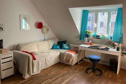 WG-Zimmer in Köln 800,00 € 30 m²