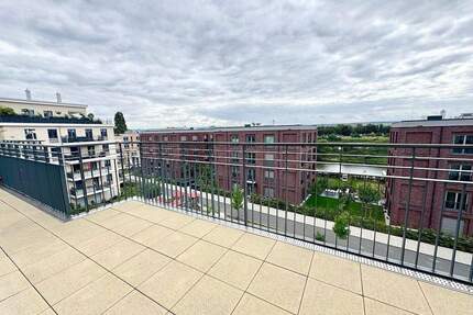 Exklusives Wohnen in der Dresdner Hafencity - 4 Zimmer mit traumhaftem Elbblick - Dresden Leipziger Vorstadt