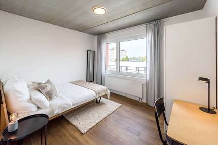 WG-Zimmer in Frankfurt am Main 575,00 € 10 m²