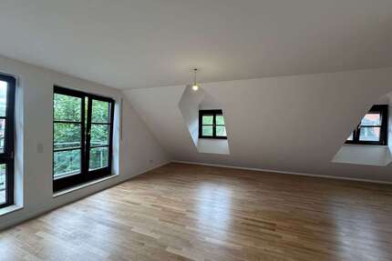 Wohnung zum Mieten in München 2.200,00 € 122.35 m²