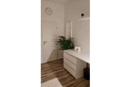 WG-Zimmer in Köln 600,00 € 15 m²