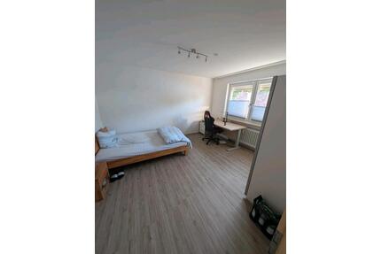 Zimmer in WEG zu vermieten - 463,00&nbsp;EUR Kaltmiete, ca.&nbsp; 112,00&nbsp;m&sup2; in Regensburg (PLZ: 93051) Ganghofersiedlung
