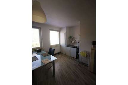 Wohnung zum Mieten in Hannover 250,00 € 27.39 m²