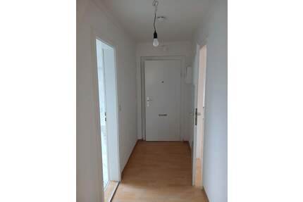 AB SOFORT VERFÜGBAR: Schön geschnittene 3-Zimmer Wohnung mit Tageslichtbad! - Bad Gandersheim