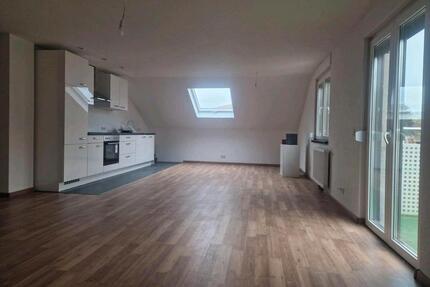 3 Zimmer Wohnung - mit Balkon - in ruhiger Lage - Gaildorf